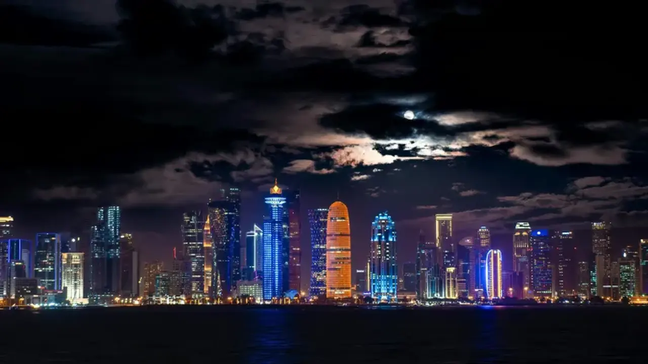 تحذيرات من الأرصاد: رياح نشطة وأمواج عالية تضرب الساحل الليلة